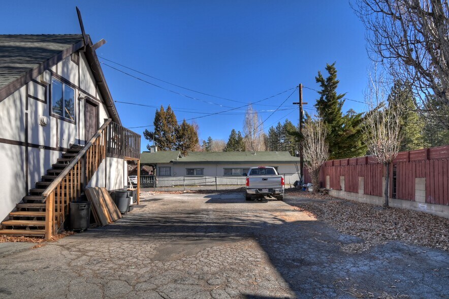 More Photos Of 41025 Big Bear Blvd, Big Bear Lake Restaurant For Sale