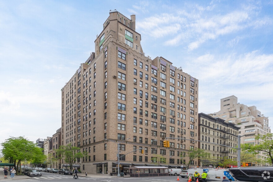 Primary Photo Of 21 E 90th St, New York Apartments For Sale