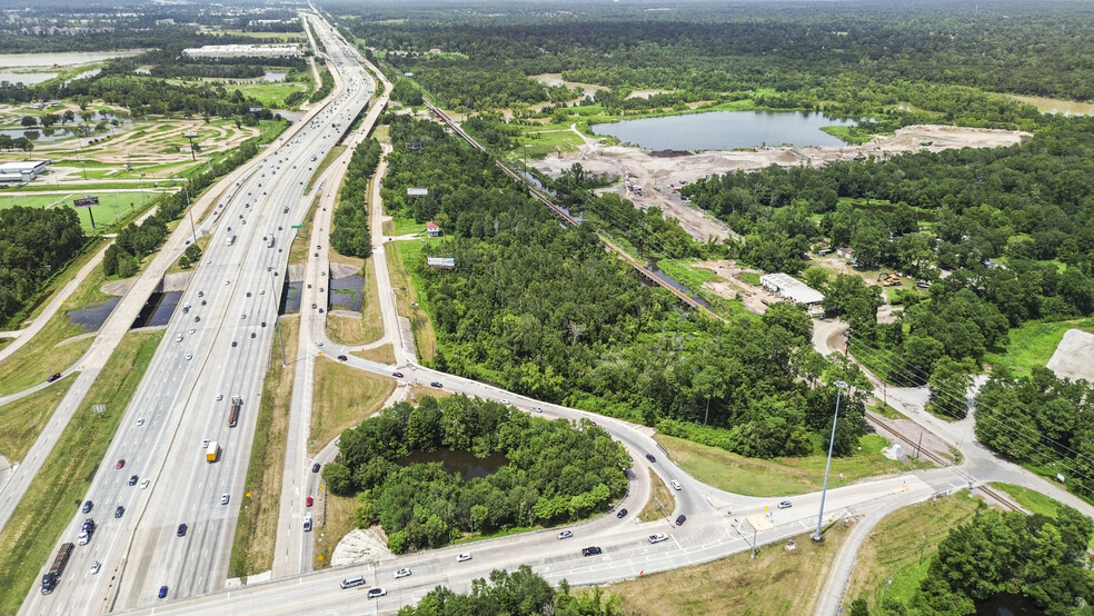 Primary Photo Of 14815 Interstate 45 S, Conroe Land For Lease