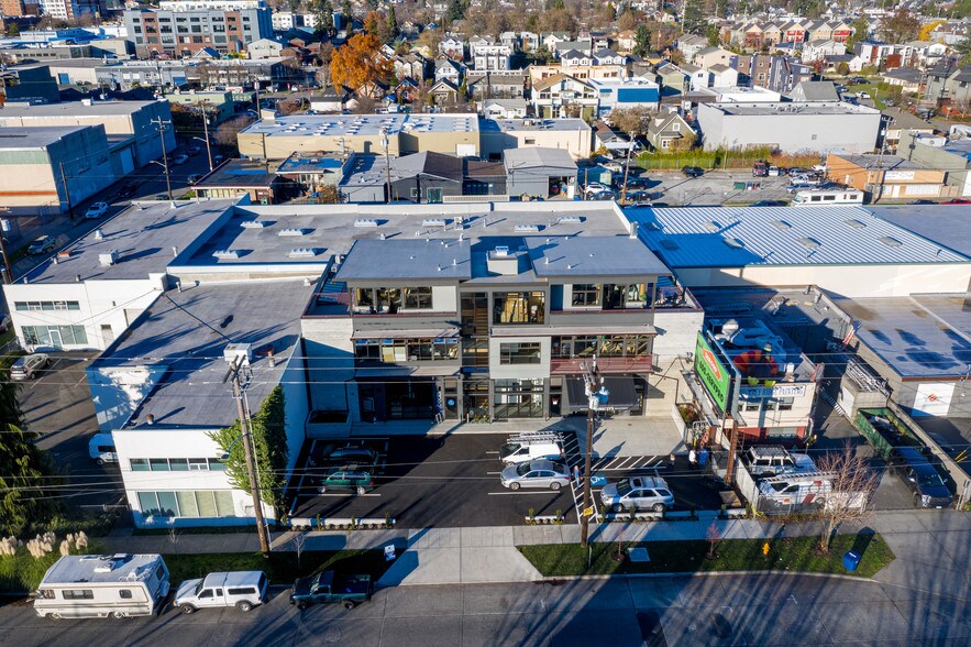 More Photos Of 928 NW Leary Way, Seattle Storefront Retail Residential For Sale