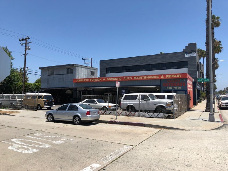 More Photos Of 13123 W Washington Blvd, Los Angeles Showroom For Lease