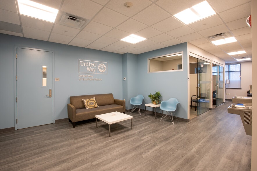 More Photos Of 550 Forest Ave, Portland Office For Lease