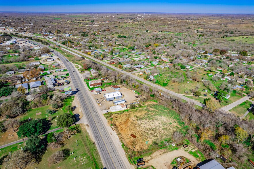 More Photos Of 1561 Pierce Street, Luling Land For Sale