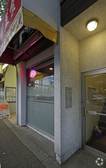 More Photos Of 8516-8532 Granville St, Vancouver Storefront Retail Residential For Lease