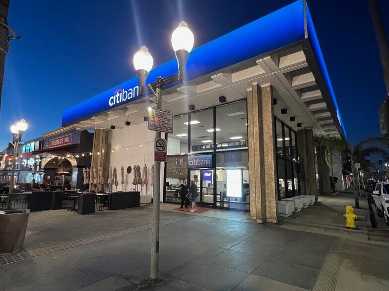 More Photos Of 81 Pier Ave, Hermosa Beach General Retail For Sale