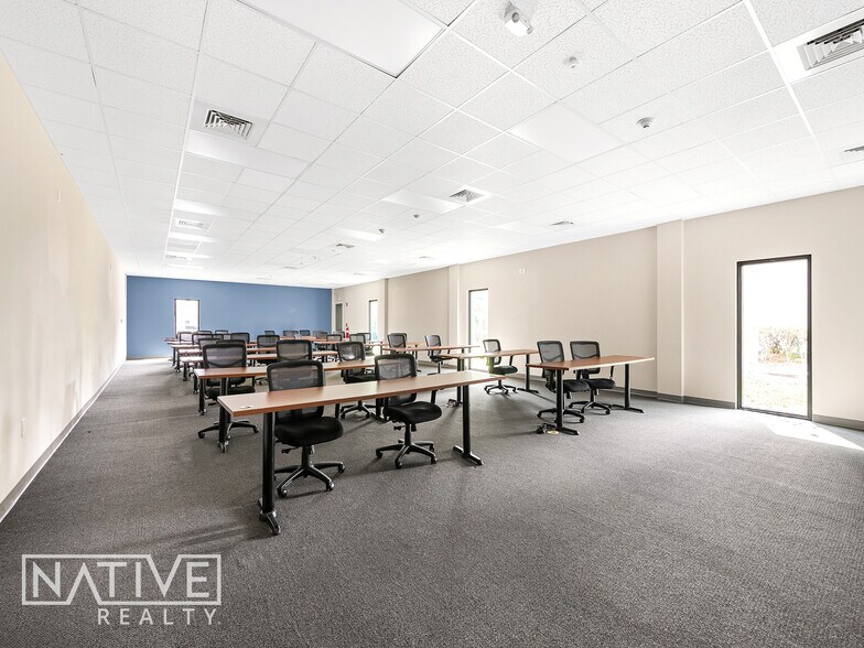 More Photos Of 2880 W Cypress Creek Rd, Fort Lauderdale Medical For Sale