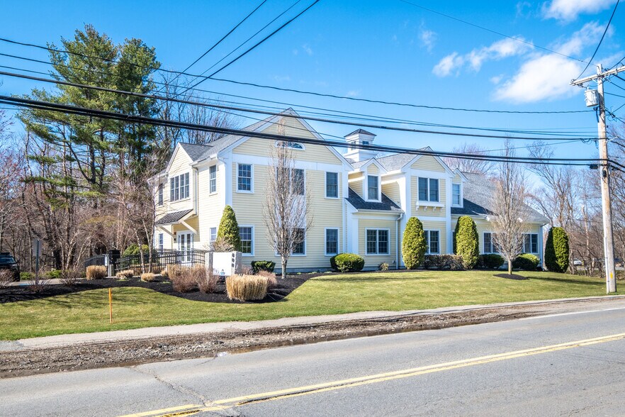 More Photos Of 600 Main St, Walpole Medical For Lease