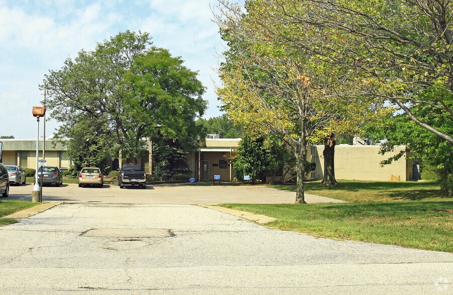 More Photos Of 34199 Curtis Blvd, Eastlake Manufacturing For Sale