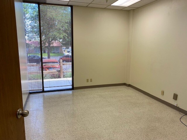 More Photos Of 315-333 Freeport Blvd, Sparks Warehouse For Lease