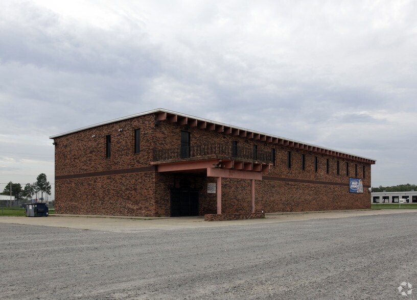 Primary Photo Of 11800 Maybelline Rd, North Little Rock Freestanding For Sale
