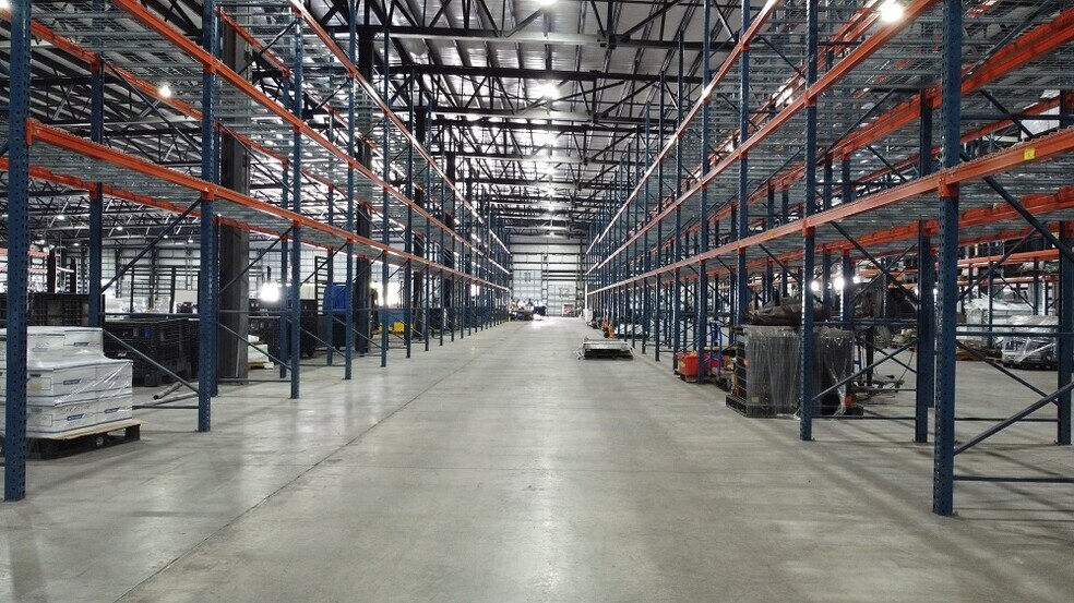 More Photos Of 1900 NW 21st Ave, Fort Lauderdale Distribution For Lease