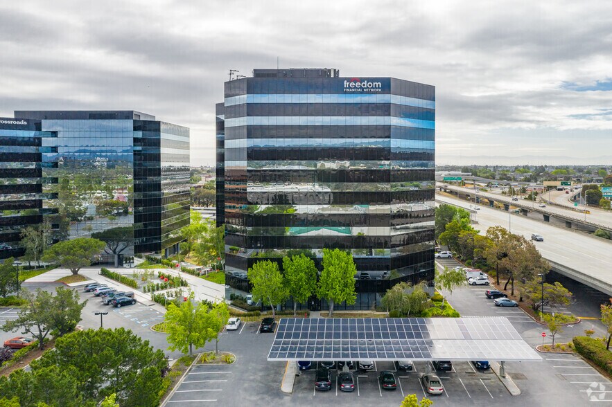 More Photos Of 1825 S Grant St, San Mateo Unknown For Lease