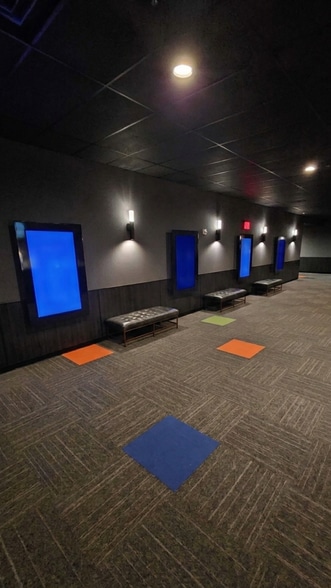 More Photos Of 4780 Cornell Rd, Cincinnati Movie Theatre For Sale
