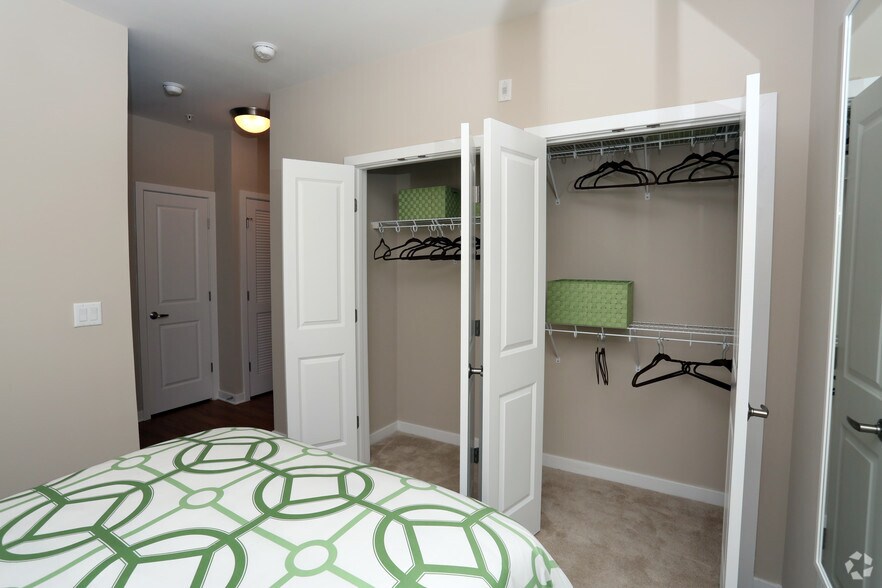 More Photos Of 101 N Wolfe St, Baltimore Apartments For Lease