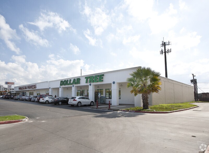 More Photos Of 3231 S Alameda St, Corpus Christi General Retail For Sale