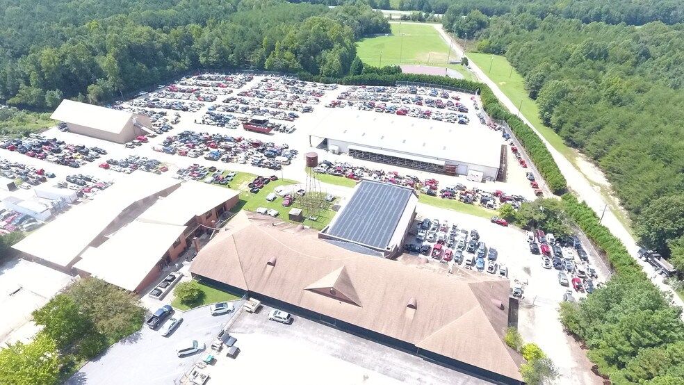 More Photos Of 194 Red Marshall Rd, Pelham Auto Repair For Sale