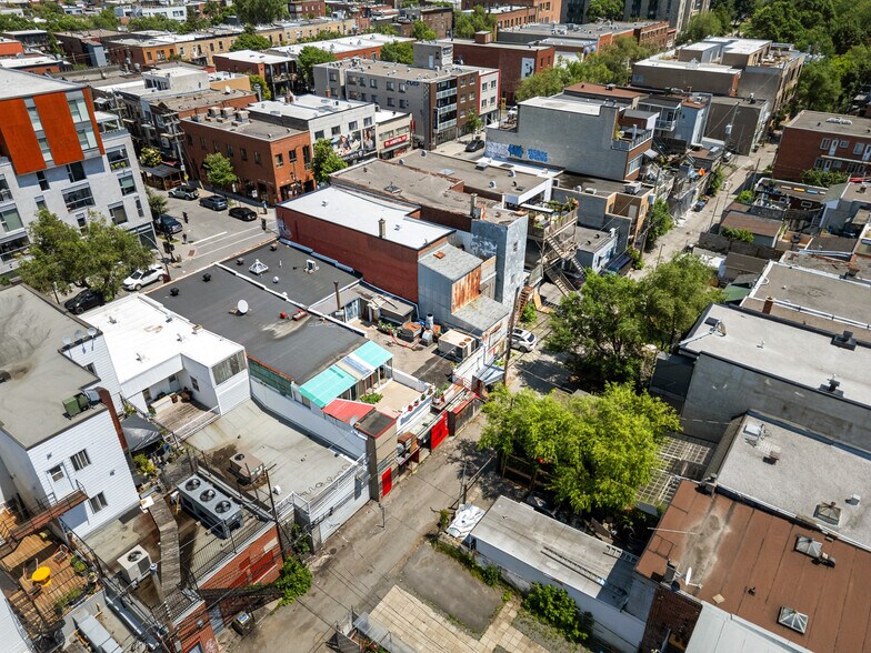 More Photos Of 6828-6834 Boul Saint Laurent, Montréal Storefront Retail Residential For Lease
