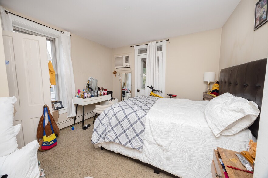 More Photos Of 74 N Main St, Lambertville Storefront Retail Residential For Sale