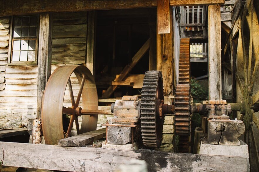 More Photos Of 21405 Parks Mill Rd, Abingdon Lodge Meeting Hall For Sale