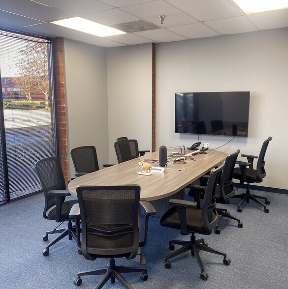 More Photos Of 1349 Old 41 Hwy NW, Marietta Warehouse For Lease
