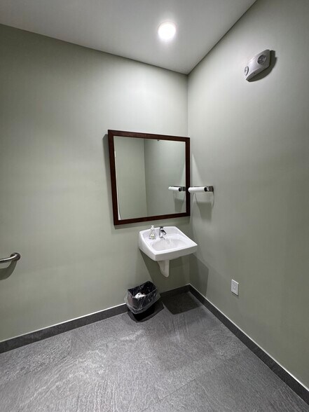 More Photos Of 185-195 Arkansas St, San Francisco Warehouse For Lease