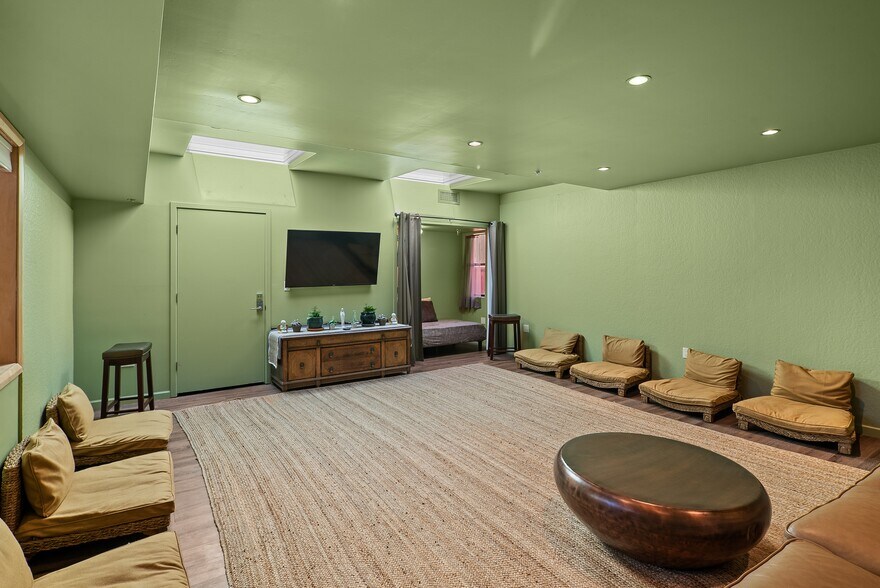 More Photos Of 45 Birch Blvd, Sedona Medical For Lease