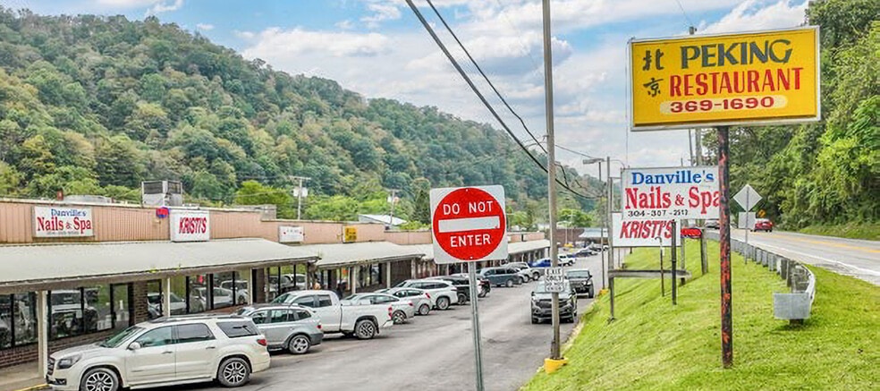 More Photos Of 236 Mall Rd, Danville General Retail For Sale