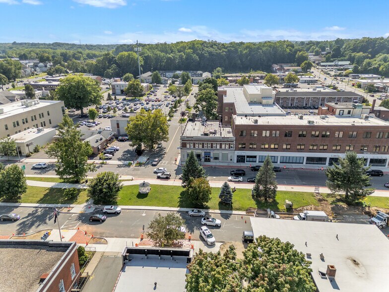 More Photos Of 85 Elm St, West Springfield Storefront Retail Office For Lease