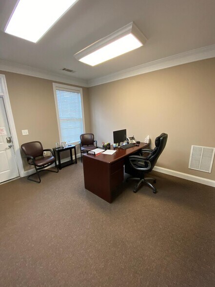 More Photos Of 3440 Blue Springs Rd, Kennesaw Office Residential For Sale