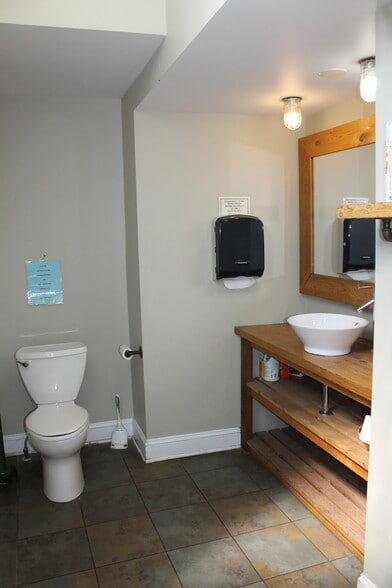 More Photos Of 4815 Butterfield Rd, Hillside Storefront Retail Residential For Sale