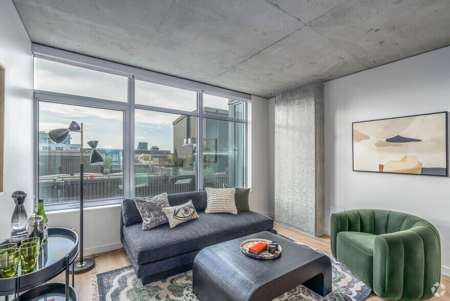 More Photos Of 2315 4th Ave, Seattle Multifamily For Sale