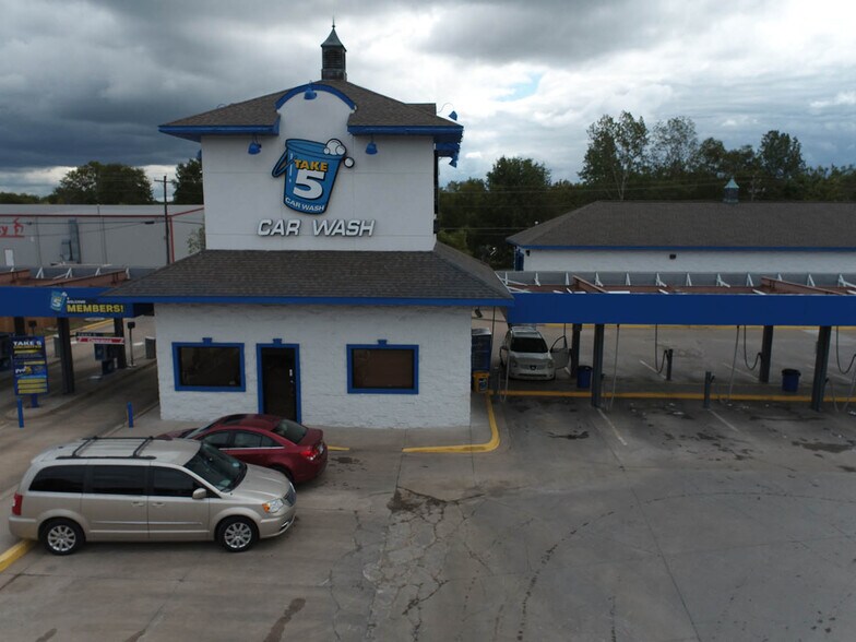 More Photos Of 1114 S Lynn Riggs Blvd, Claremore Carwash For Sale