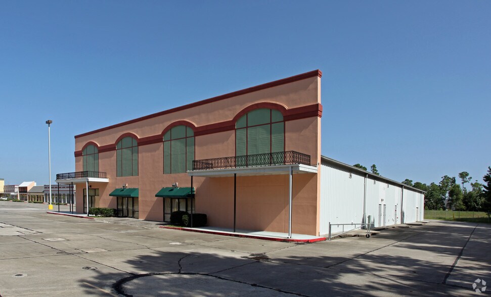 More Photos Of 1000 Caruso Blvd, Slidell General Retail For Sale