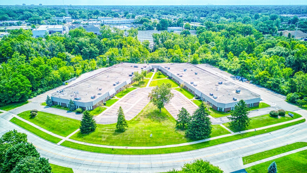 Primary Photo Of 20978-21084 Bridge St, Southfield Unknown For Lease