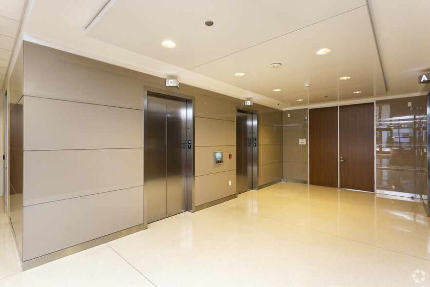 More Photos Of 6555 Barton Ave, Los Angeles Office For Lease