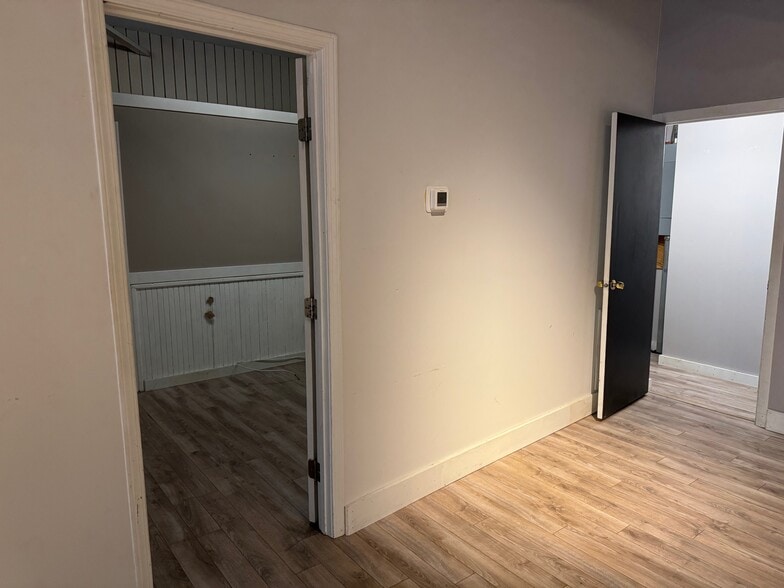 More Photos Of 650-656 Washington St, Norwood Storefront For Lease