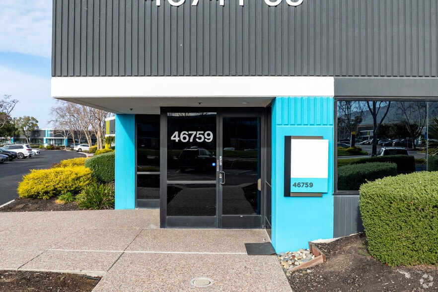 More Photos Of 4051-4065 Clipper Ct, Fremont Unknown For Lease