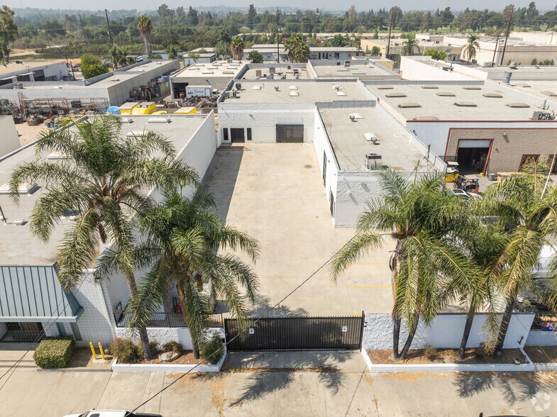 More Photos Of 2121 Lee Ave, South El Monte Warehouse For Sale
