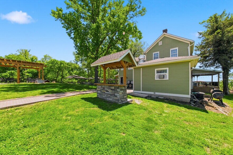 More Photos Of 15088 Boone Monument Rd, Marthasville Lodge Meeting Hall For Sale