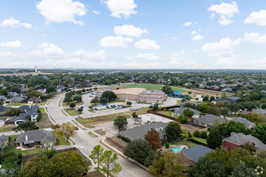 More Photos Of 50 Village Trail, Trophy Club Schools For Sale