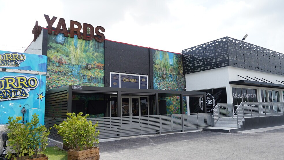 More Photos Of 7551 W 4th Ave, Hialeah Freestanding For Sale