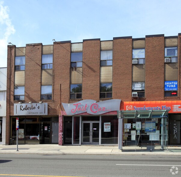 More Photos Of 2624 Yonge St, Toronto Storefront Retail Residential For Sale