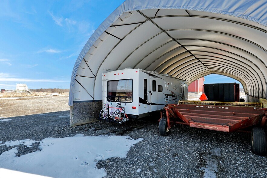 More Photos Of 2503 Butterfield Hwy, Springport Land For Sale