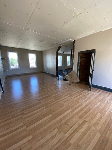 More Photos Of 208 S Lamine Ave, Sedalia Office Residential For Sale