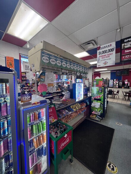 More Photos Of 111 W Main St, Laurel Service Station For Sale