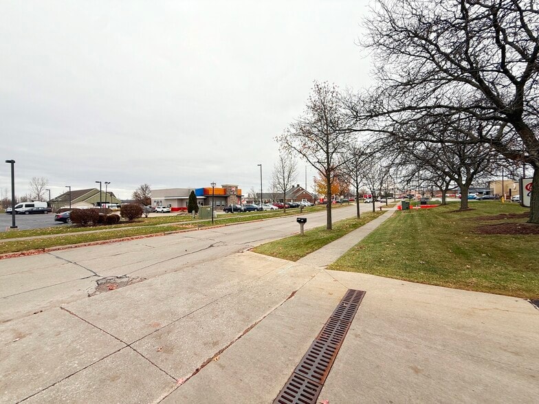More Photos Of 170 Northland Dr, Medina Carwash For Sale