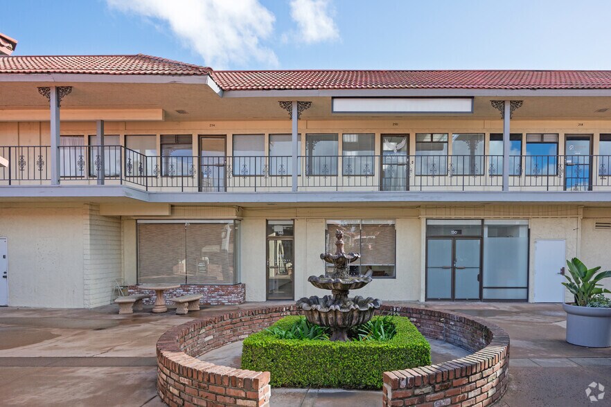 More Photos Of 10900-10956 Los Alamitos Blvd, Los Alamitos Unknown For Lease