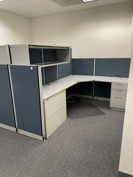 More Photos Of 100 Cummings Ctr, Beverly Coworking Space