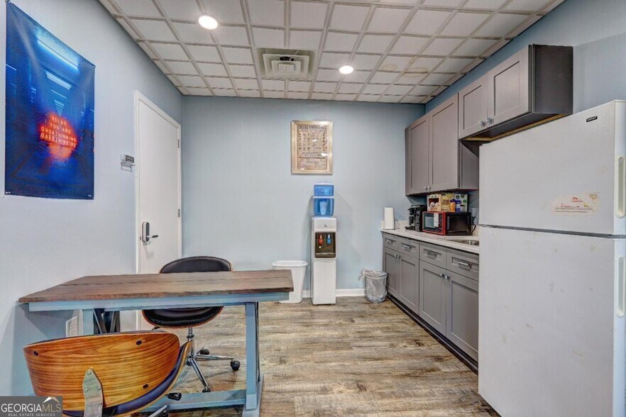 More Photos Of 333 Alcovy St, Monroe Office For Sale