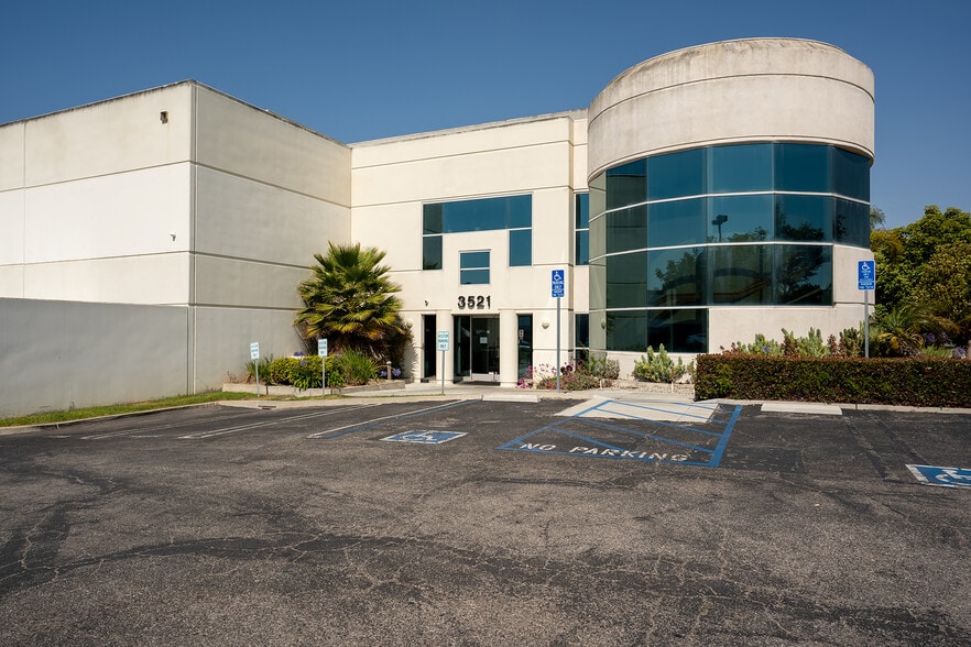 Primary Photo Of 3521 Challenger St, Torrance Light Manufacturing For Lease